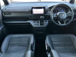 2025 HONDA STEPWAGON Spada Premium Line 4WD photo 3