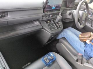 2024 HONDA STEPWAGON Spada 4WD photo 3