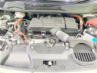 2025 HONDA STEPWAGON e:HEV Spada photo 5