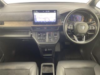 2022 HONDA STEPWAGON Spada eHEV Premium Line photo 3
