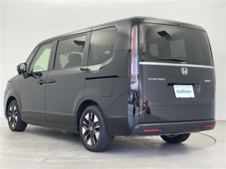 2024 HONDA STEPWAGON eHEV Air photo 2