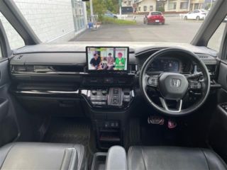 2025 HONDA STEPWAGON Spada eHEV photo 3