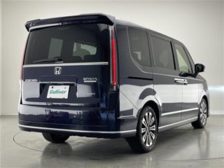 2022 HONDA STEPWAGON Spada eHEV Premium Line photo 2