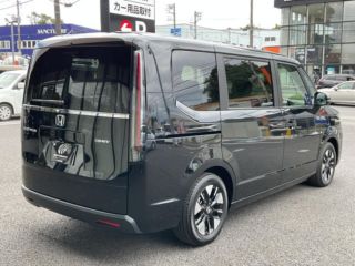 2025 HONDA STEPWAGON 2000 e:HEV AIR 5-door DCVT 2WD 7-seater photo 2