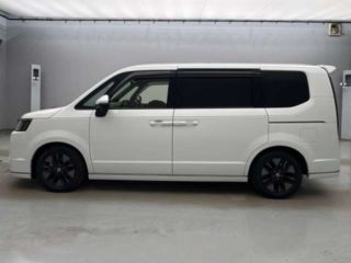 2022 HONDA STEPWAGON e:HEV Spada photo 5
