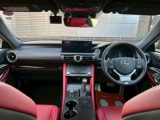 2023 LEXUS RC 300h F Sport photo 2