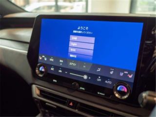 2023 LEXUS RX 350H Version L 4WD photo 3