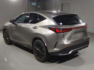 2023 LEXUS NX NX450h+ F Sport 4WD photo 4
