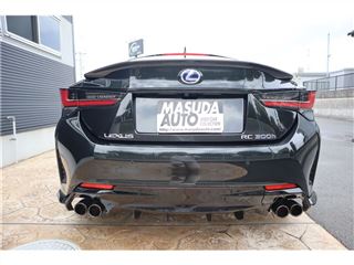 2021 LEXUS RC 300h F Sport photo 2