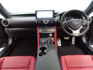 2023 LEXUS RC 300h F Sport photo 4