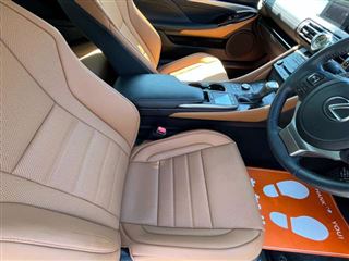 2023 LEXUS RC 300h photo 2
