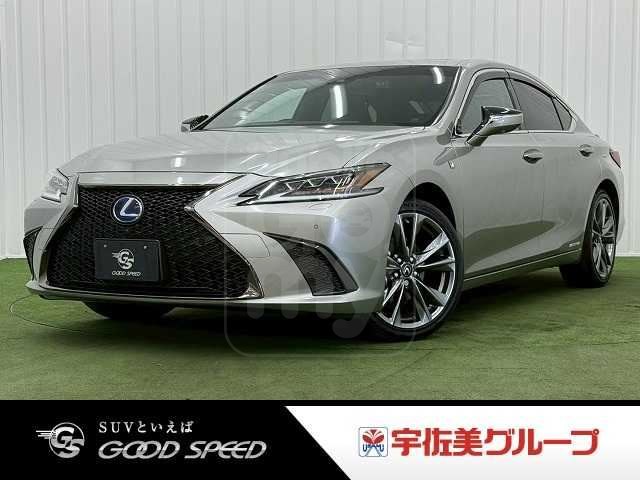 2021 LEXUS ES ES300h “F SPORT”