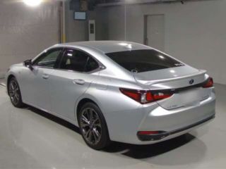 2021 LEXUS ES ES300h F Sport photo 4