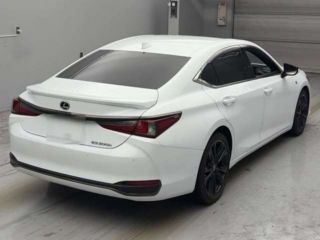 2023 LEXUS ES ES300h F Sport photo 2