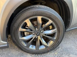 2021 LEXUS NX 300h F Sport photo 4