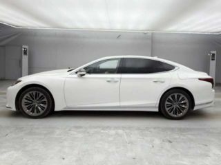 2023 LEXUS LS LS500h Version L photo 5