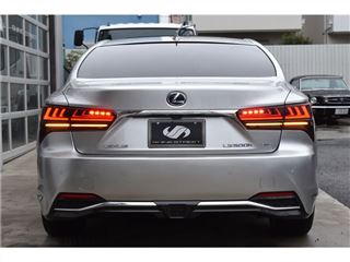2021 LEXUS LS LS500h Executive Advanced Drive photo 2