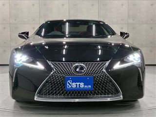 2022 LEXUS LC 500h L Package photo 4