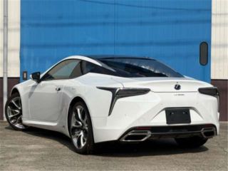 2021 LEXUS LC 500H L Package photo 5