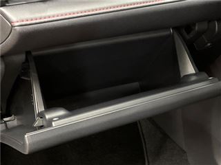 2025 LEXUS LBX active photo 5