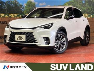 2025 LEXUS LBX elegant photo 4