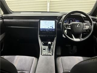 2024 LEXUS LBX Cool ★15,123 km driven★ photo 2