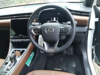 2025 LEXUS LBX 1500 Relax 5-door FCVT 2WD 5-seater photo 3