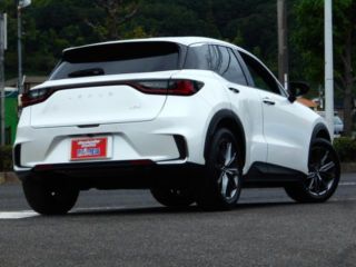 2024 LEXUS LBX relax photo 2
