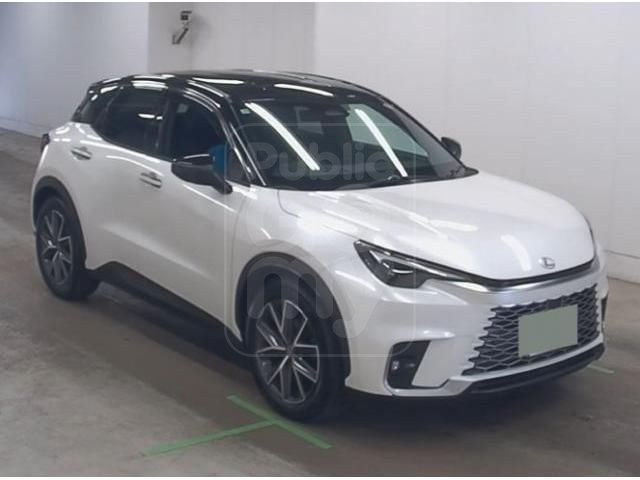 2025 LEXUS LBX active