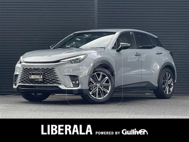 2025 LEXUS LBX Elegant 4WD