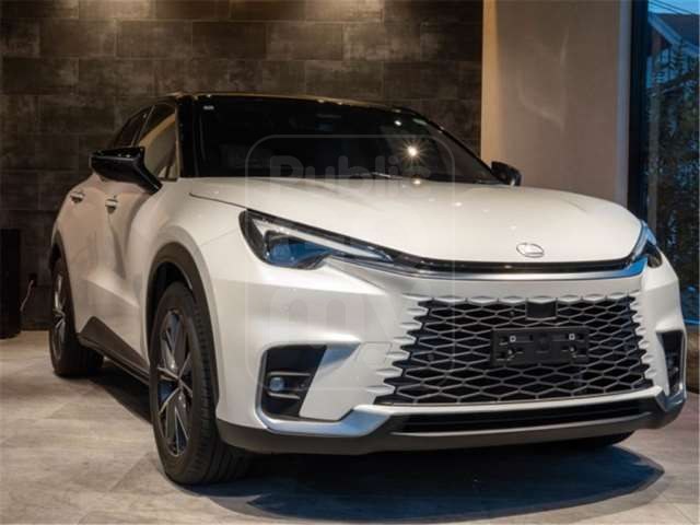 2024 LEXUS LBX Cool E-FOUR 4WD