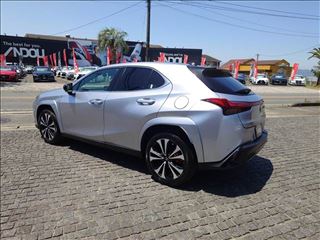2023 LEXUS UX UX250h“F SPORT Emotional Explo photo 2