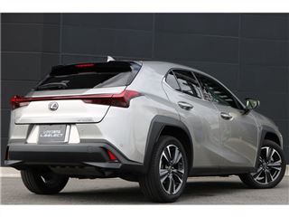 2022 LEXUS UX UX250h Version L photo 2