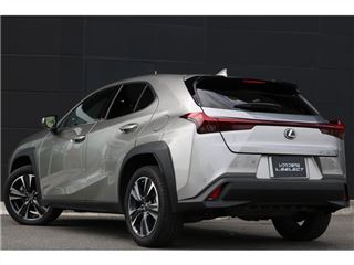 2022 LEXUS UX UX250h Version L photo 5