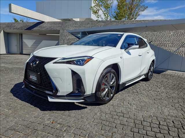 2023 LEXUS UX UX250h “F SPORT”