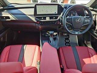 2023 LEXUS UX UX250h “F SPORT” photo 3