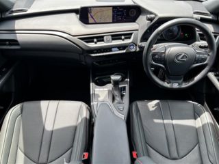 2021 LEXUS UX 250h F Sport photo 3