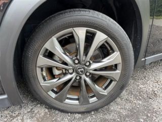 2021 LEXUS UX 250h F Sport photo 4