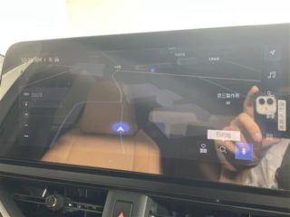 2024 LEXUS UX 300h Version L photo 5