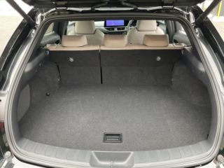 2024 LEXUS UX 2000 UX300h version L 5-door FCVT 2WD 5-seater photo 4
