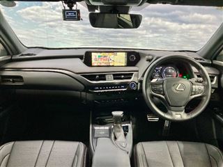 2022 LEXUS UX F Sport photo 2