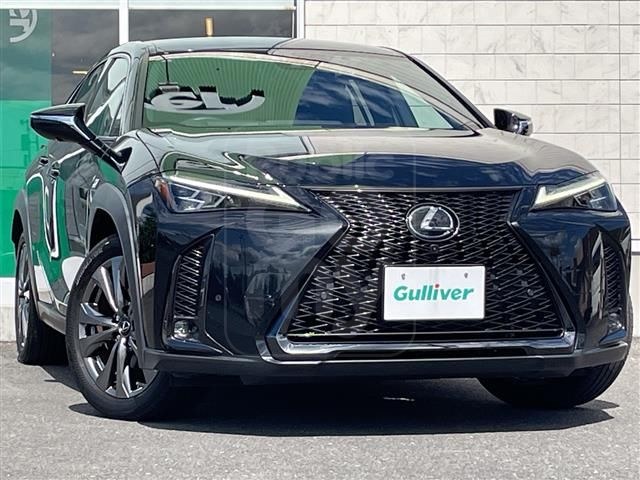 2023 LEXUS UX 250h F Sport 4WD