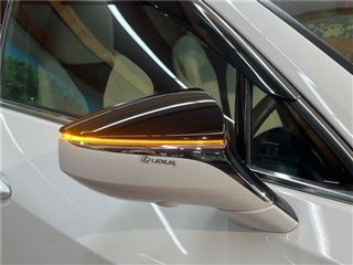 2024 LEXUS UX UX300h F Sport photo 5