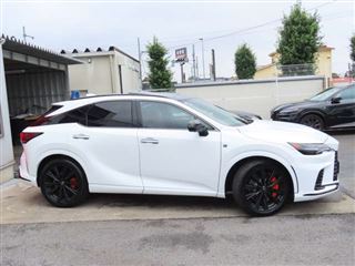 2025 LEXUS RX 500h F Sport P4WD Current Model, 1 Owner, Red Leather, PSR, Mark Levinson, A-Park, O-Calipers photo 4