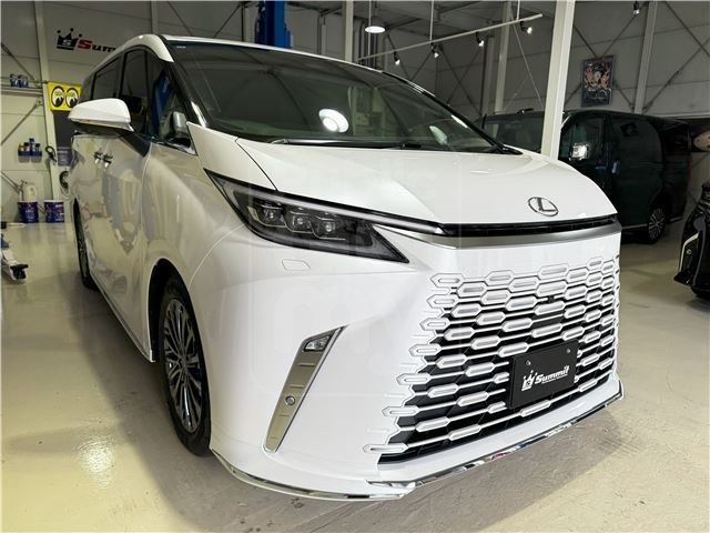 2025 LEXUS LM LM500h Version L 4WD, rear-enter, Mark Levinson, cold weather specification