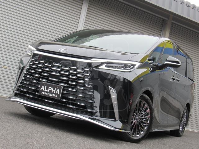 2024 LEXUS LM LM500h Version L