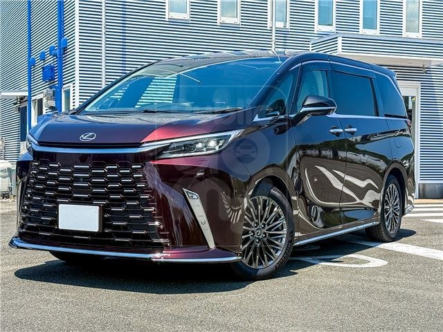 2025 LEXUS LM LM500h Version L