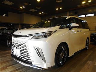 2025 LEXUS LM LM500h Version L [AIS Inspected] Modellista Aero WALD 22in AW