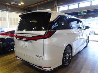 2025 LEXUS LM LM500h Version L [AIS Inspected] Modellista Aero WALD 22in AW photo 2