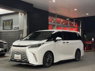 2025 LEXUS LM 500h Version L 4WD